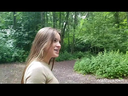 ❤️ Navrhol som Evelíne, aby sme si to rozdali na verejnom mieste! Povedala áno. Potom som ju jebala do zadku a vystriekala sa jej do úst. Potom sa vymočila. ❤️ Kvalitné porno na sk.sexflashgame.ru